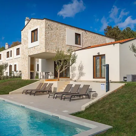 Villa-venus *